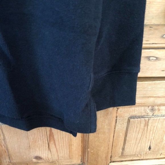 Duluth Trading Company Medium Longtail T Waffle Henley - Picture 4 of 6